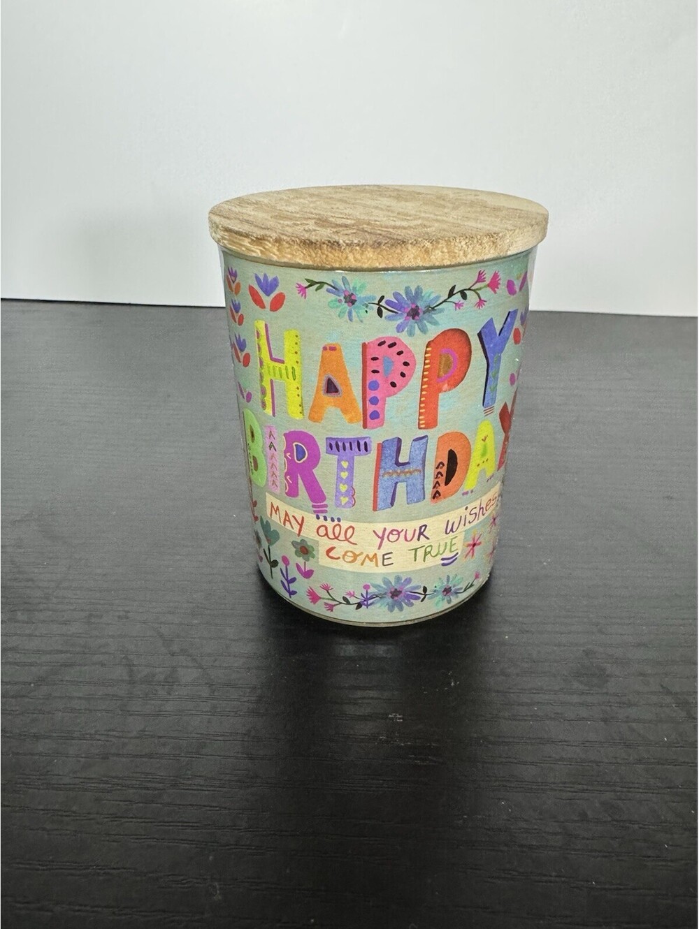 Natural Life Happy Birthday Candle Floral Happy Scent Hidden crystals